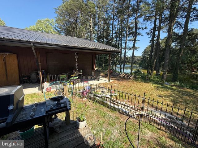 1214 JOHNSON RD, Salisbury, MD 21804