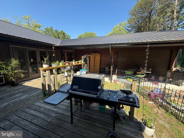 1214 JOHNSON RD, Salisbury, MD 21804