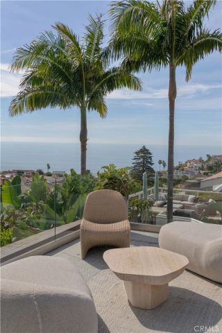 998 EMERALD BAY, Laguna Beach, CA 92651