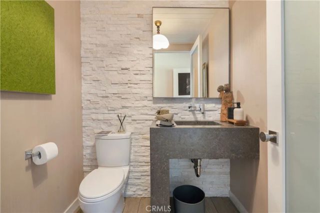 998 EMERALD BAY, Laguna Beach, CA 92651
