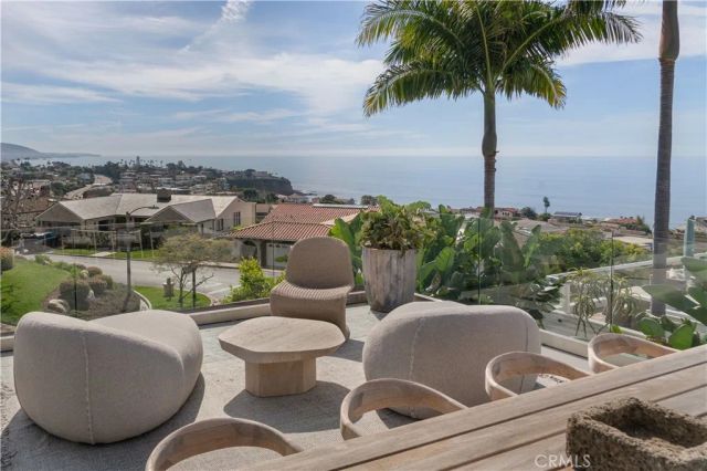 998 EMERALD BAY, Laguna Beach, CA 92651