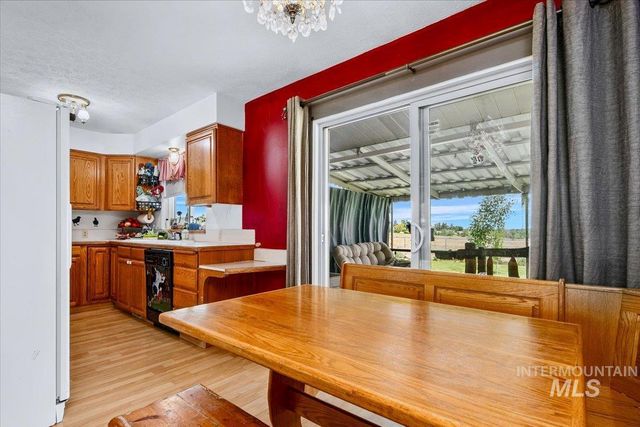 2209 Terrace Dr, Caldwell, ID 83605