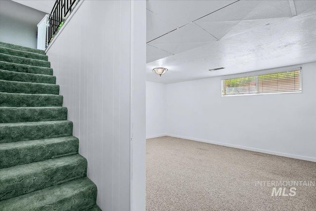 2209 Terrace Dr, Caldwell, ID 83605
