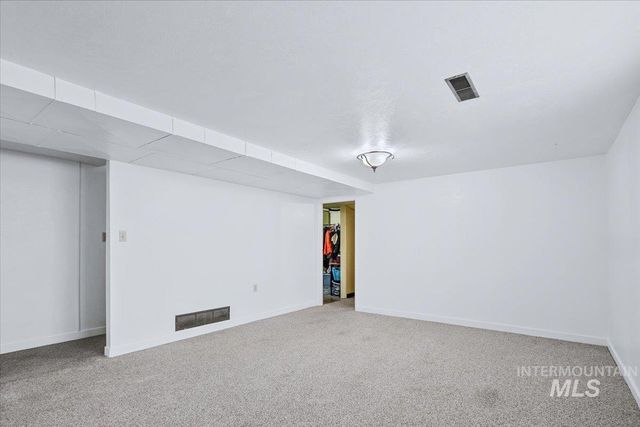 2209 Terrace Dr, Caldwell, ID 83605