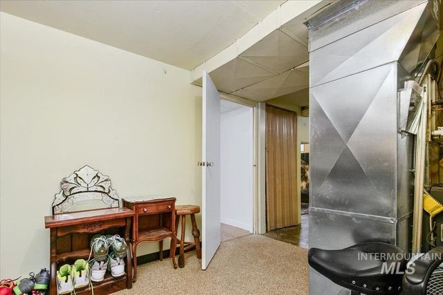 2209 Terrace Dr, Caldwell, ID 83605