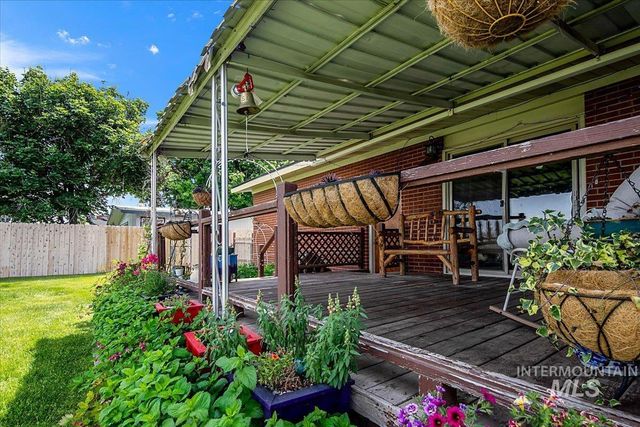 2209 Terrace Dr, Caldwell, ID 83605