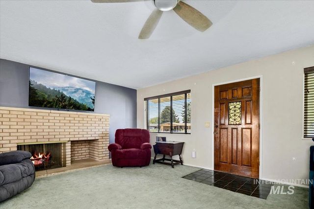 2209 Terrace Dr, Caldwell, ID 83605