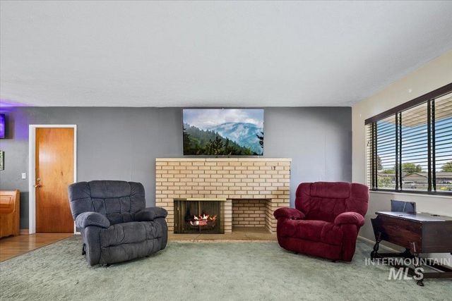 2209 Terrace Dr, Caldwell, ID 83605