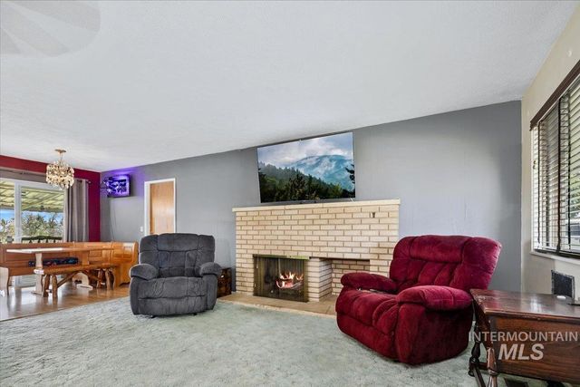 2209 Terrace Dr, Caldwell, ID 83605