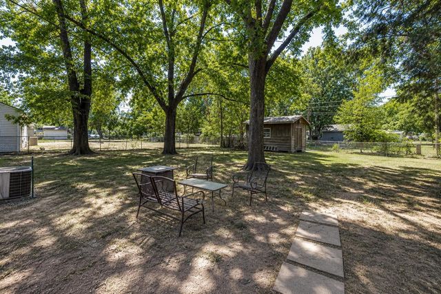 317 S Stearns, Haysville, KS 67060