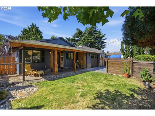 10324 Se ELLIS St, Portland, OR 97266