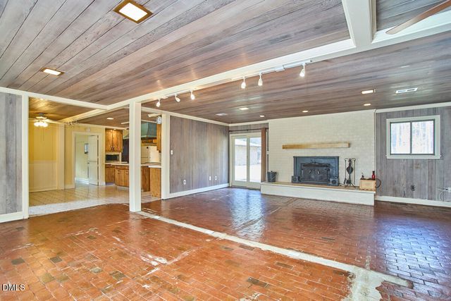 2864 Hewett Lane, Chapel Hill, NC 27516