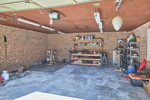 2864 Hewett Lane, Chapel Hill, NC 27516