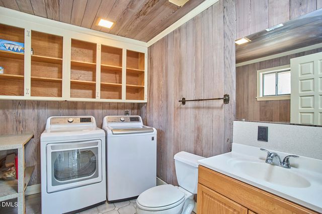 2864 Hewett Lane, Chapel Hill, NC 27516