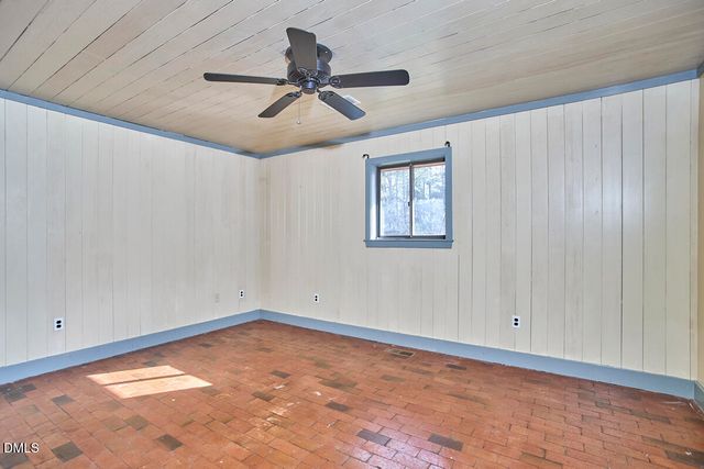 2864 Hewett Lane, Chapel Hill, NC 27516