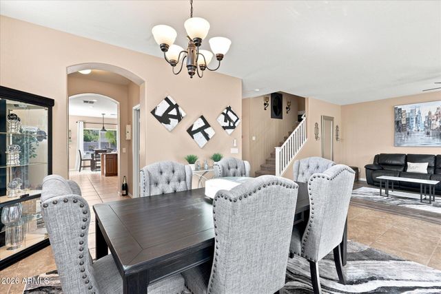 4230 E AUSTIN Lane, San Tan Valley, AZ 85140