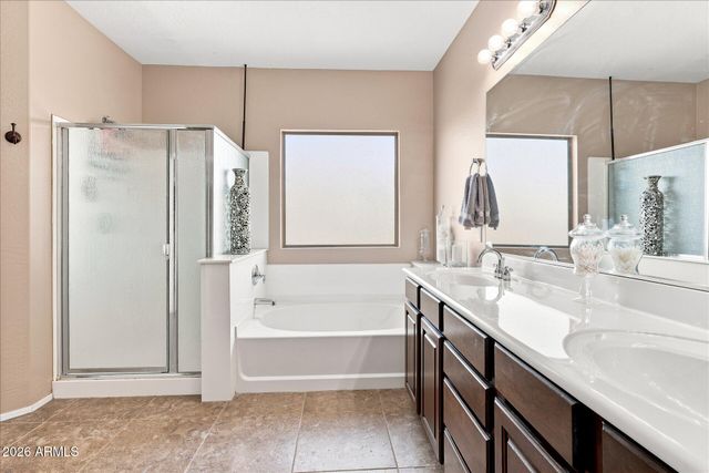 4230 E AUSTIN Lane, San Tan Valley, AZ 85140