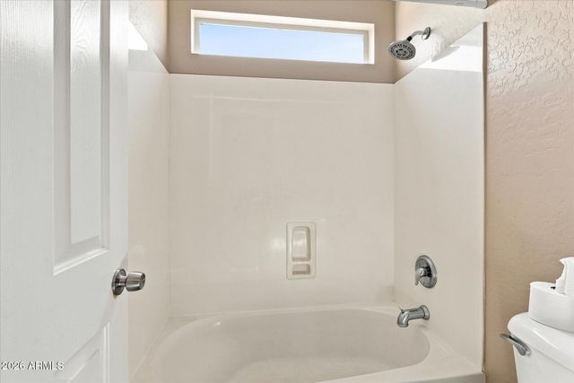 4230 E AUSTIN Lane, San Tan Valley, AZ 85140