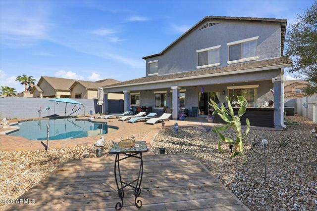 4230 E AUSTIN Lane, San Tan Valley, AZ 85140