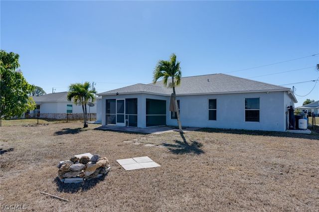 4305 NE 20th PL, Cape Coral, FL 33909