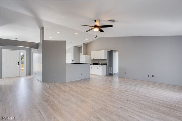 4305 NE 20th PL, Cape Coral, FL 33909