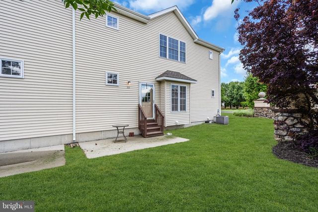 32 CHARLES CIR, Delanco, NJ 08075