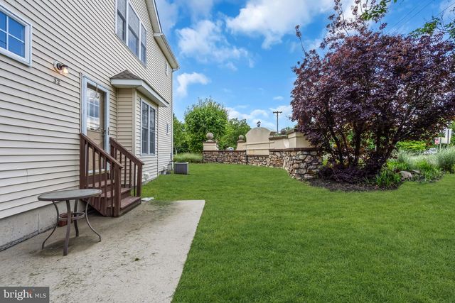32 CHARLES CIR, Delanco, NJ 08075