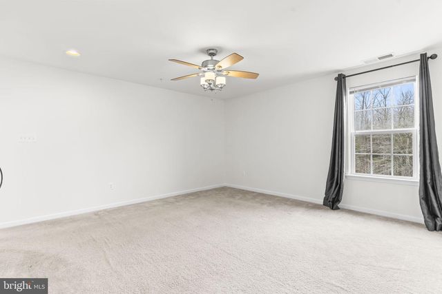 9260 BISCAYNE ST, Waldorf, MD 20603