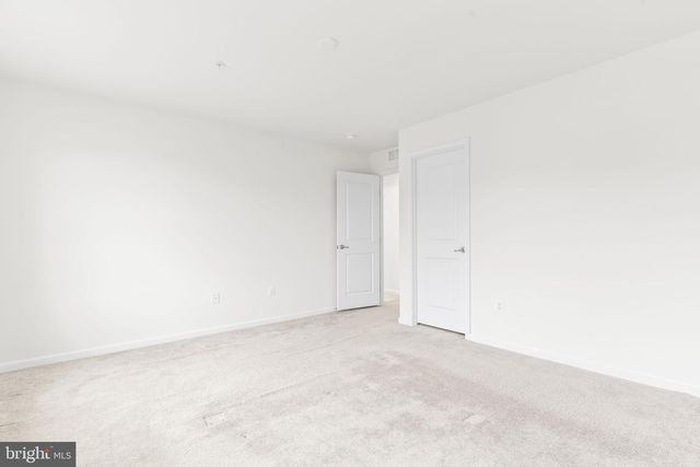 9260 BISCAYNE ST, Waldorf, MD 20603