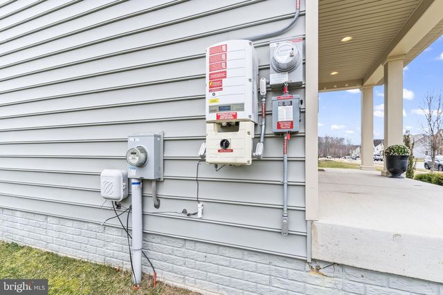 9260 BISCAYNE ST, Waldorf, MD 20603