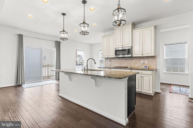 9260 BISCAYNE ST, Waldorf, MD 20603