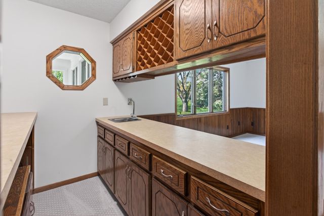 17588 66th Avenue N, Maple Grove, MN 55311