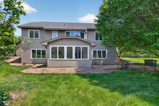 17588 66th Avenue N, Maple Grove, MN 55311