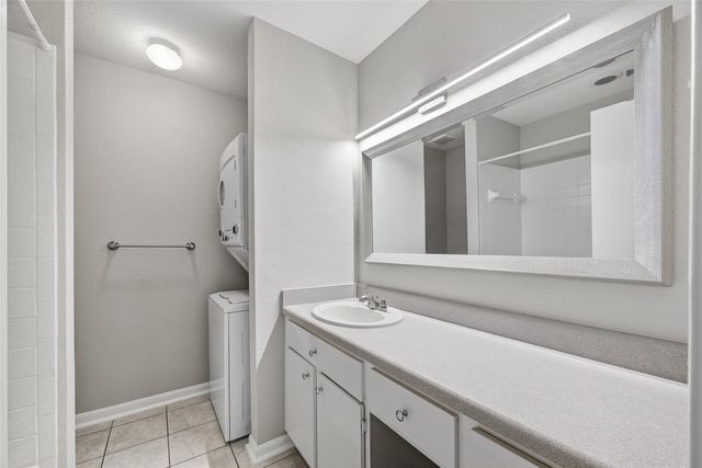 3700 W Clay Street 244, Houston, TX 77019