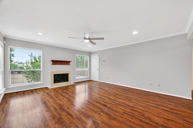 3700 W Clay Street 244, Houston, TX 77019