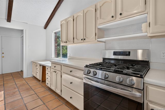 4427 MEREDITH WOODS ST, San Antonio, TX 78249