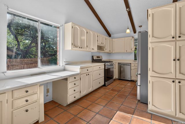 4427 MEREDITH WOODS ST, San Antonio, TX 78249