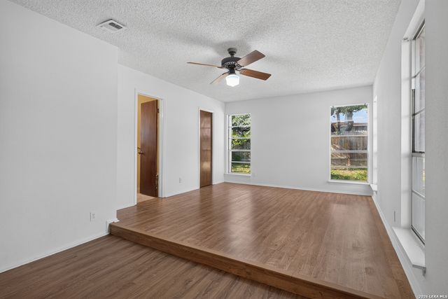 4427 MEREDITH WOODS ST, San Antonio, TX 78249