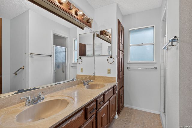 4427 MEREDITH WOODS ST, San Antonio, TX 78249