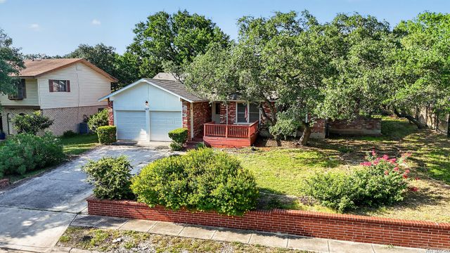4427 MEREDITH WOODS ST, San Antonio, TX 78249