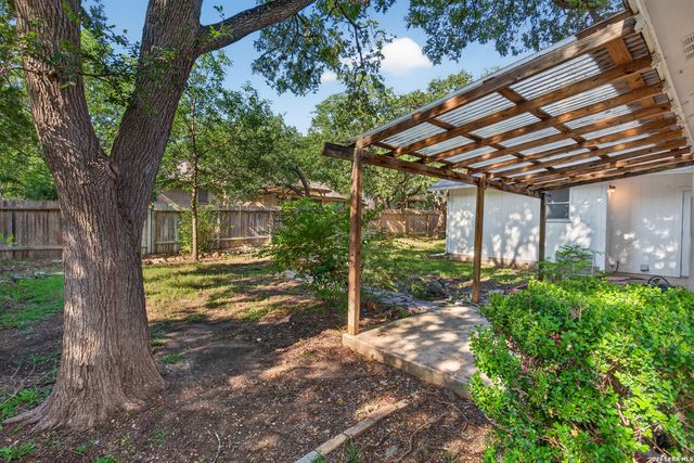 4427 MEREDITH WOODS ST, San Antonio, TX 78249