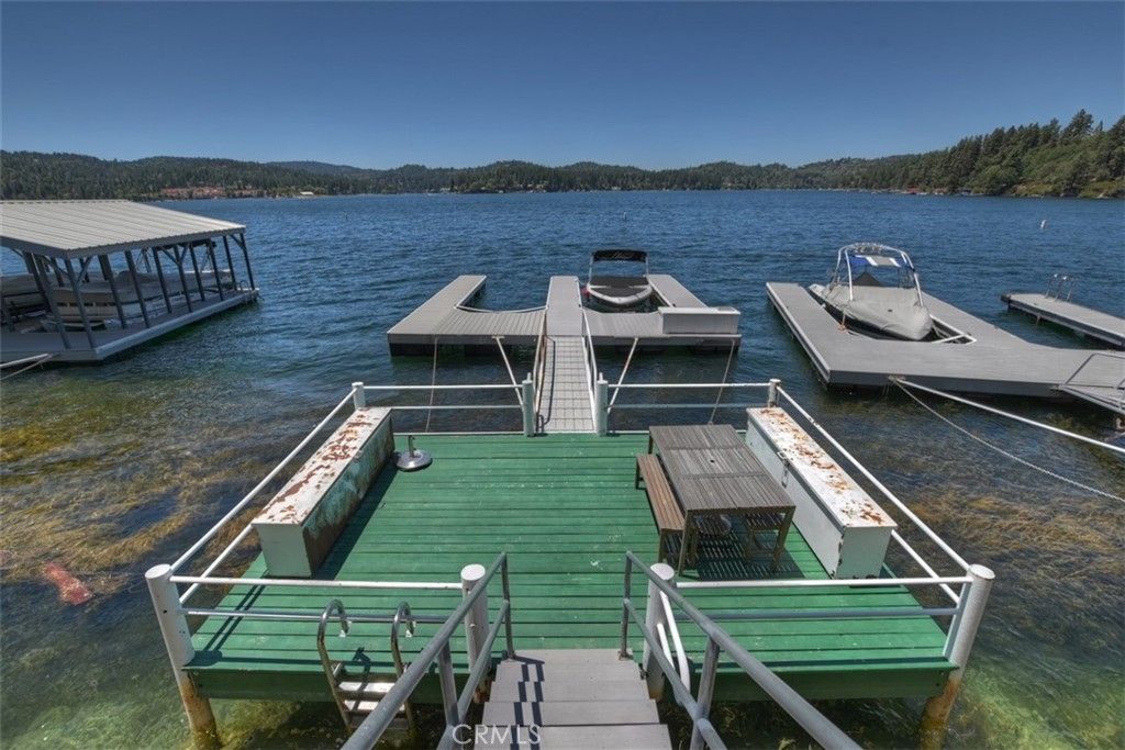 Image 7 of property listing at 0 Dock S 401 A, Lake Arrowhead, CA 92352