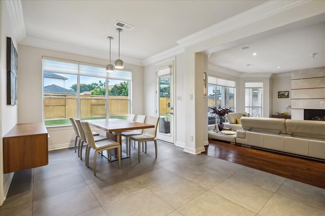 13606 Springcross Court, Houston, TX 77077