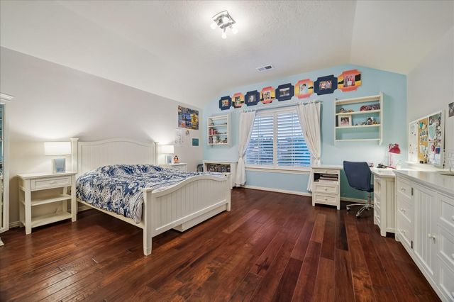 13606 Springcross Court, Houston, TX 77077