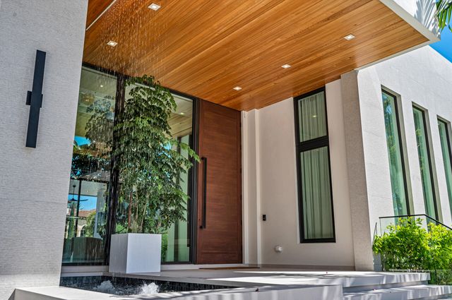 408 Coral Way, Fort Lauderdale, FL 33301