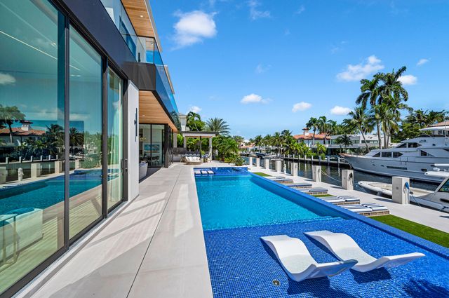 408 Coral Way, Fort Lauderdale, FL 33301