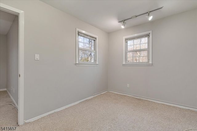 112 Crane Cir, New Providence Boro, NJ 07974