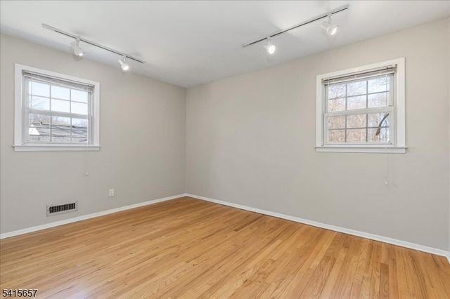 112 Crane Cir, New Providence Boro, NJ 07974