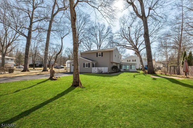 112 Crane Cir, New Providence Boro, NJ 07974