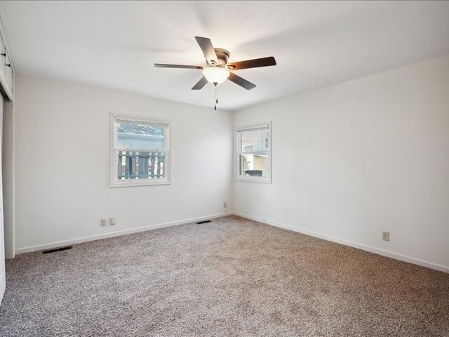 1238 Ellis Boulevard NW, Cedar Rapids, IA 52405